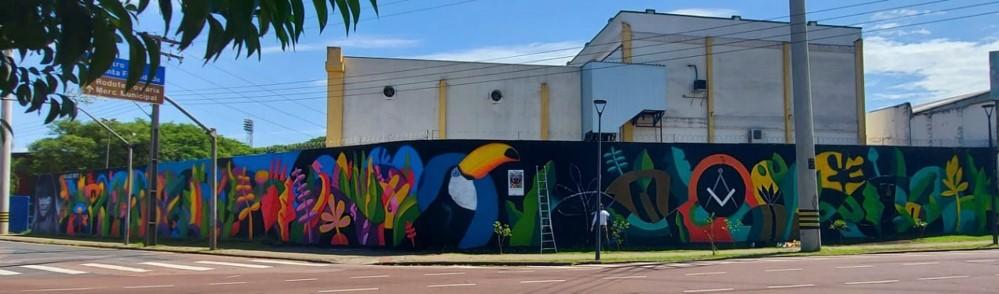 Muro do GOP vira uma obra de arte