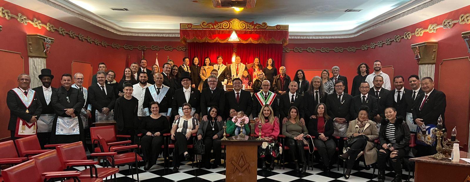 Sessão de Homenagem à Família Maçônica